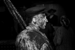 Limpador de chaminés III | Chimney sweep III